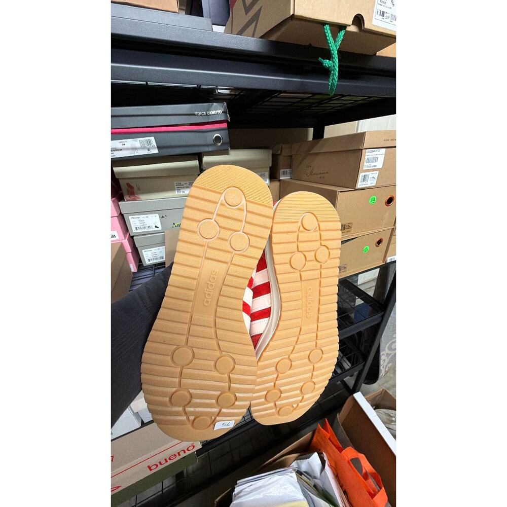 Adidas Red Run 70s 2.0 - Picture 4 of 4